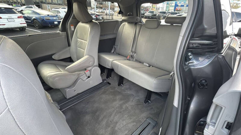2018 Toyota Sienna