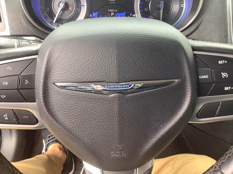 2018 Chrysler 300 Limited