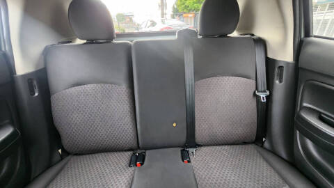 2020 Mitsubishi Mirage ES