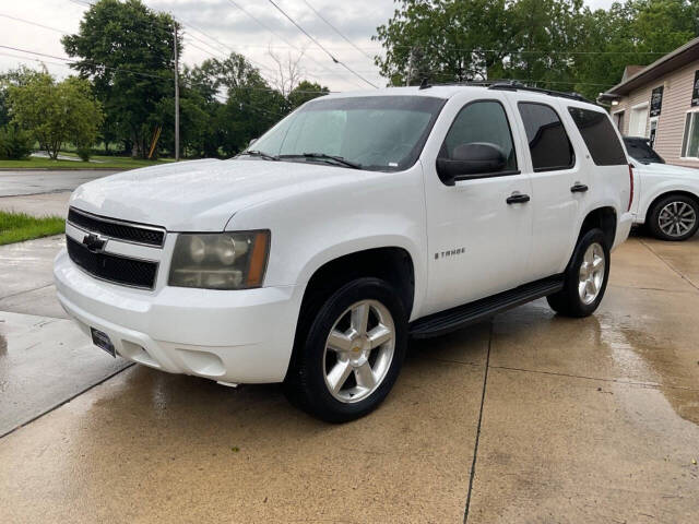 2007 Chevrolet Tahoe for sale at Auto Connection in Waterloo, IA