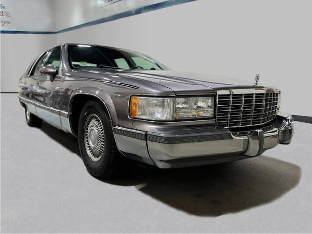 1994 Cadillac Fleetwood for sale at Saccucci's Of Schaumburg in Schaumburg, IL