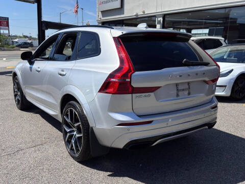2021 Volvo XC60 Recharge T8 Polestar Engineered