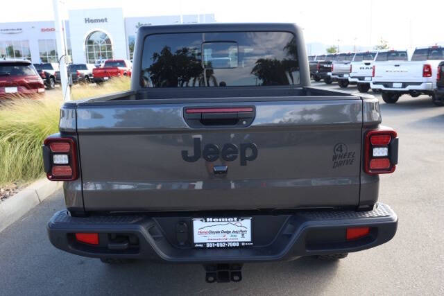 2025 Jeep Gladiator Willys