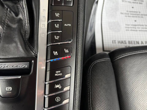 2017 Porsche Macan