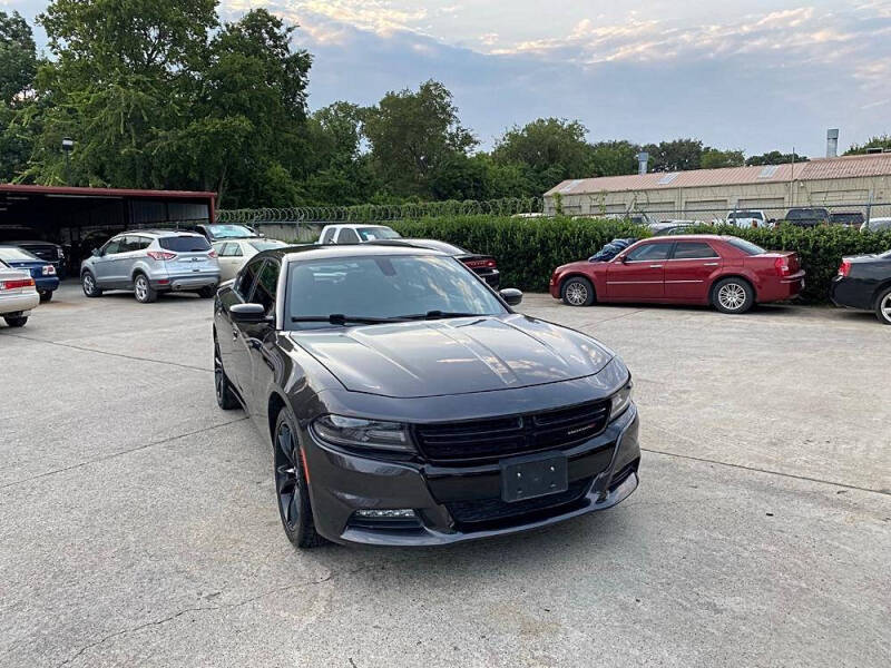 2017 Dodge Charger SXT