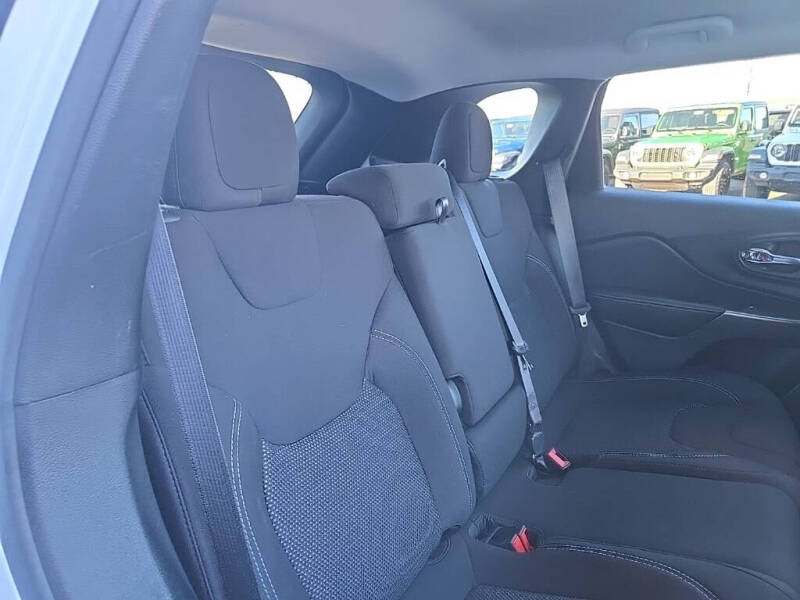 2021 Jeep Cherokee Latitude