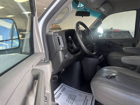 2018 Chevrolet Express 2500