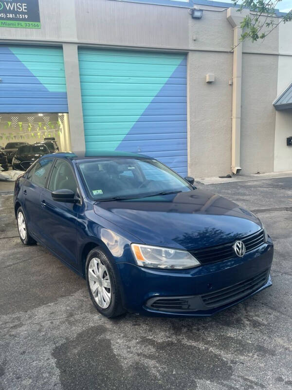 2012 Volkswagen Jetta for sale at MIAMI AUTOWISE, LLC. in Miami FL