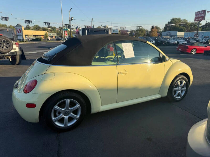 2004 Volkswagen New Beetle Convertible GLS