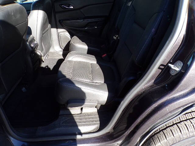 2017 GMC Acadia SLT-1