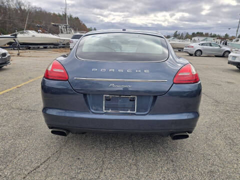 2012 Porsche Panamera 4