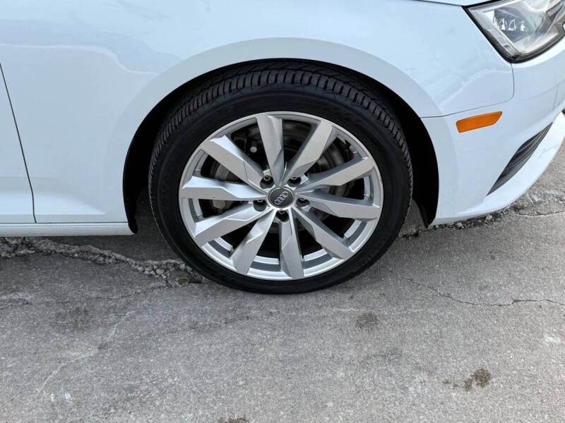 2017 Audi A4 2.0T quattro Premium