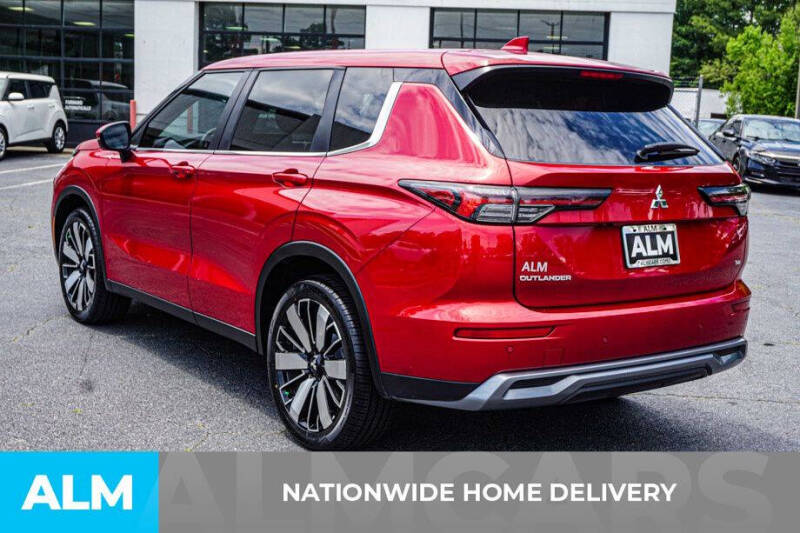 2025 Mitsubishi Outlander SE