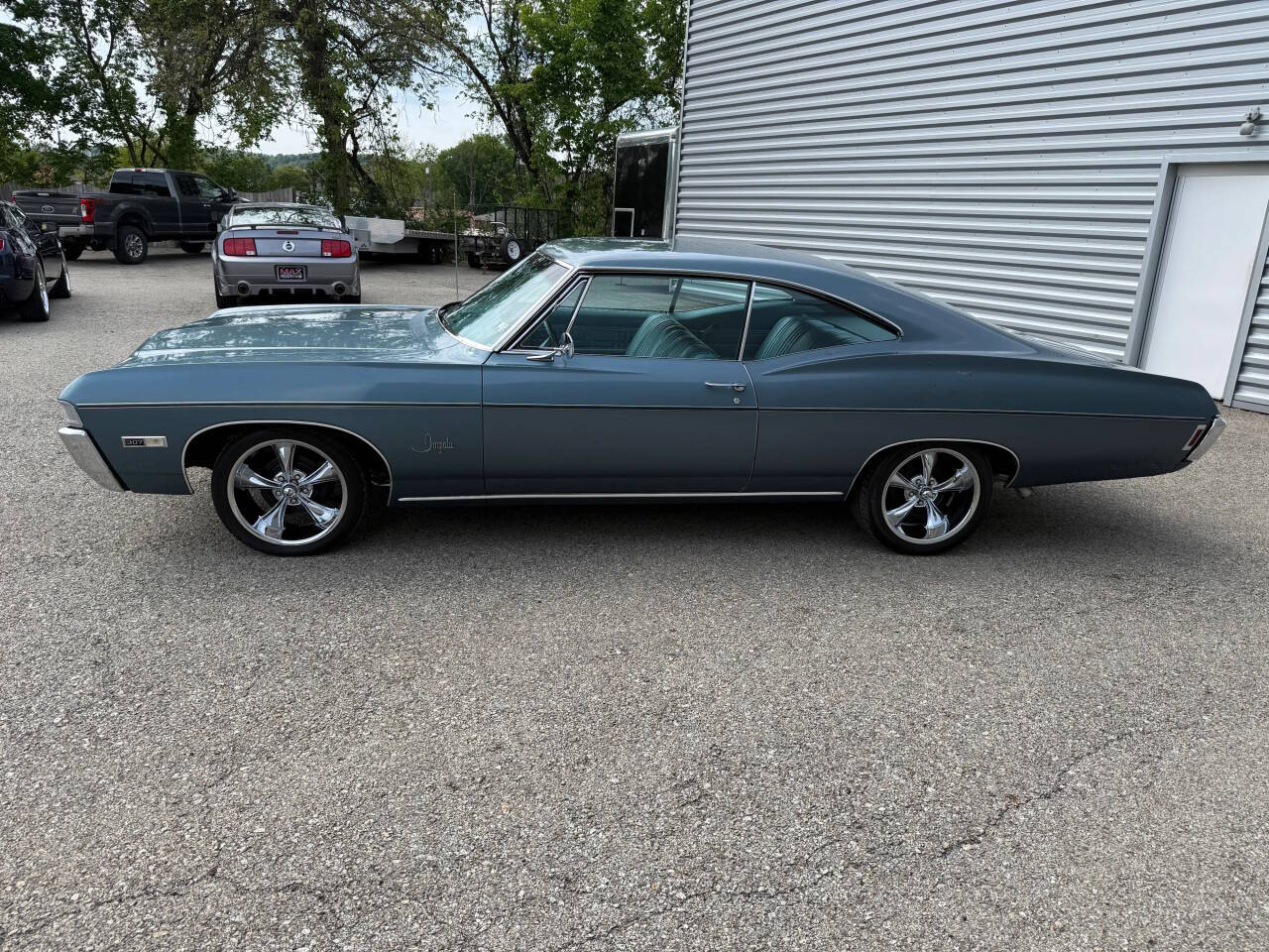 1968 Chevrolet Impala Fastback 75