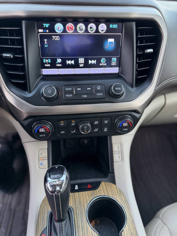 2019 GMC Acadia Denali