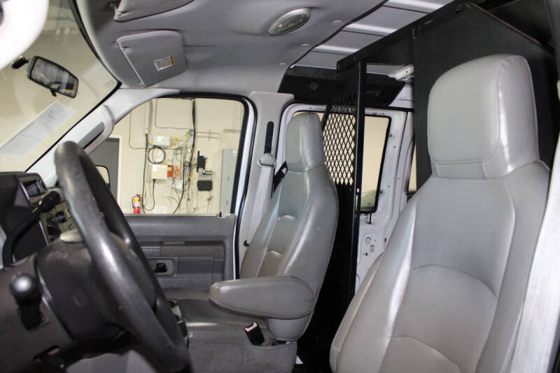 2009 Ford E-Series E-350 SD