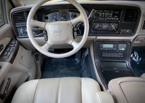 2001 GMC Yukon Denali