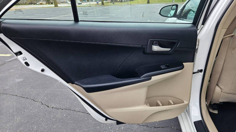 2012 Toyota Camry LE