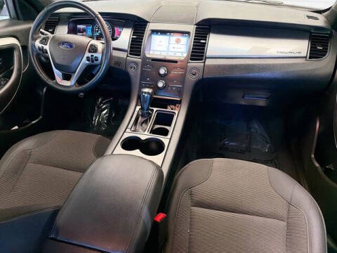 2019 Ford Taurus SEL