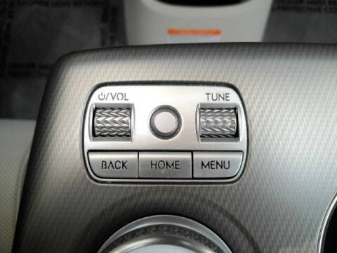 2024 Genesis GV60 Standard