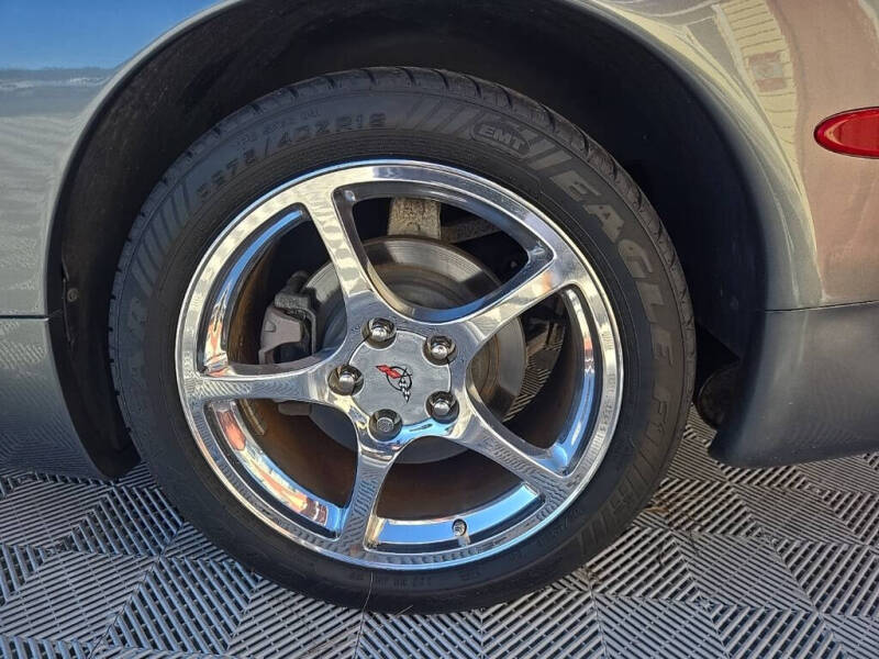 2004 Chevrolet Corvette