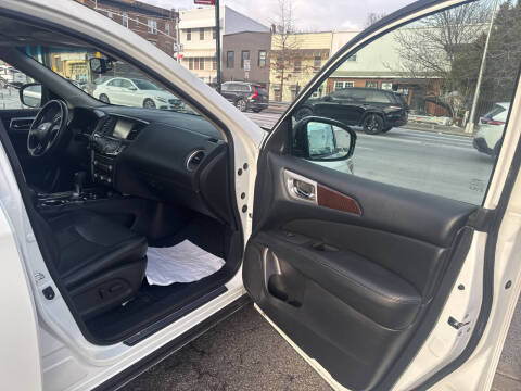 2014 Nissan Pathfinder Platinum