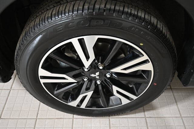 2024 Mitsubishi Eclipse Cross SE