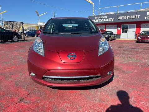 2014 Nissan LEAF S