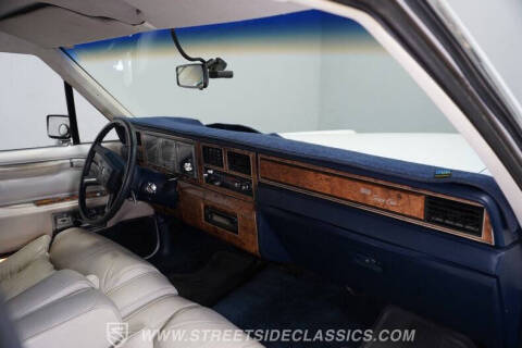 1985 Lincoln Town Car