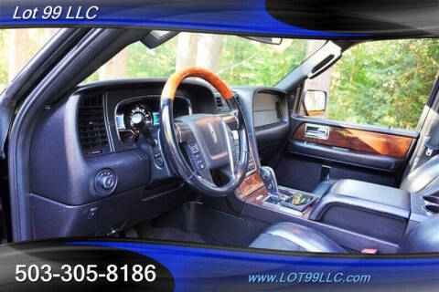 2017 Lincoln Navigator Select