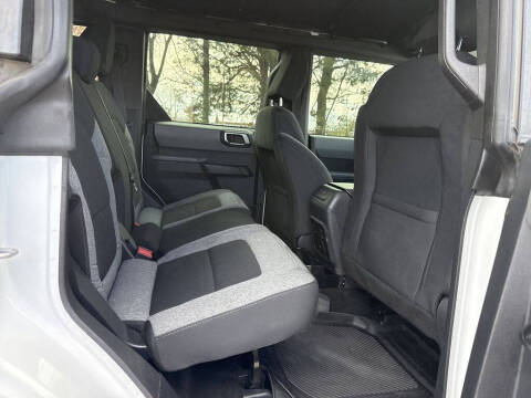 2022 Ford Bronco Base Advanced