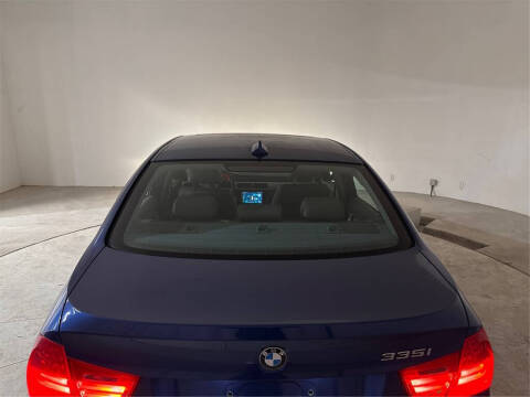 2011 BMW 3 Series 335i