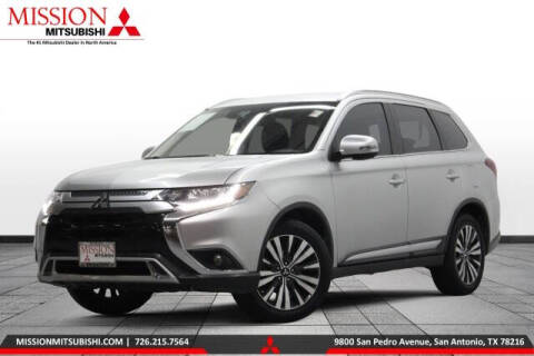 2020 Mitsubishi Outlander SE