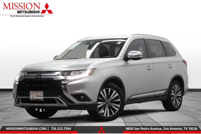 2020 Mitsubishi Outlander SE