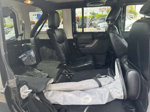 2013 Jeep Wrangler Unlimited Sport