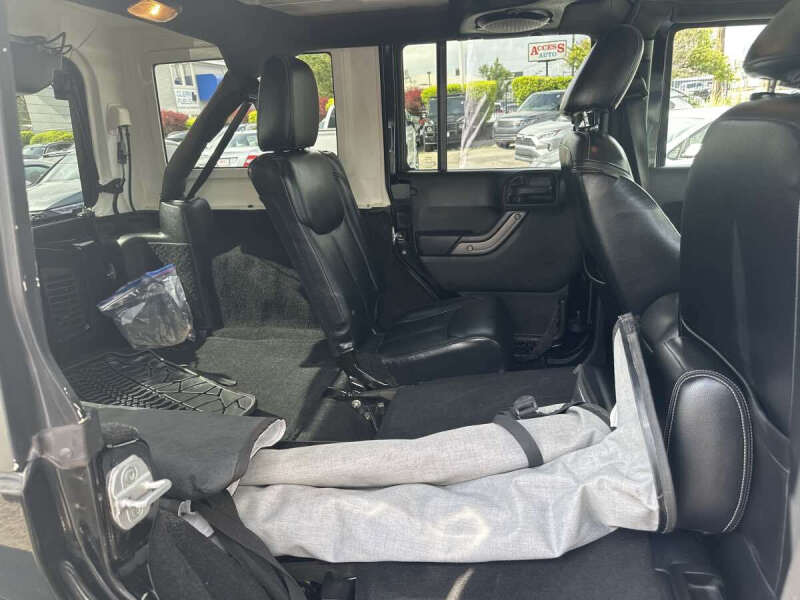 2013 Jeep Wrangler Unlimited Sport