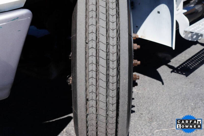 2018 International DuraStar 4300