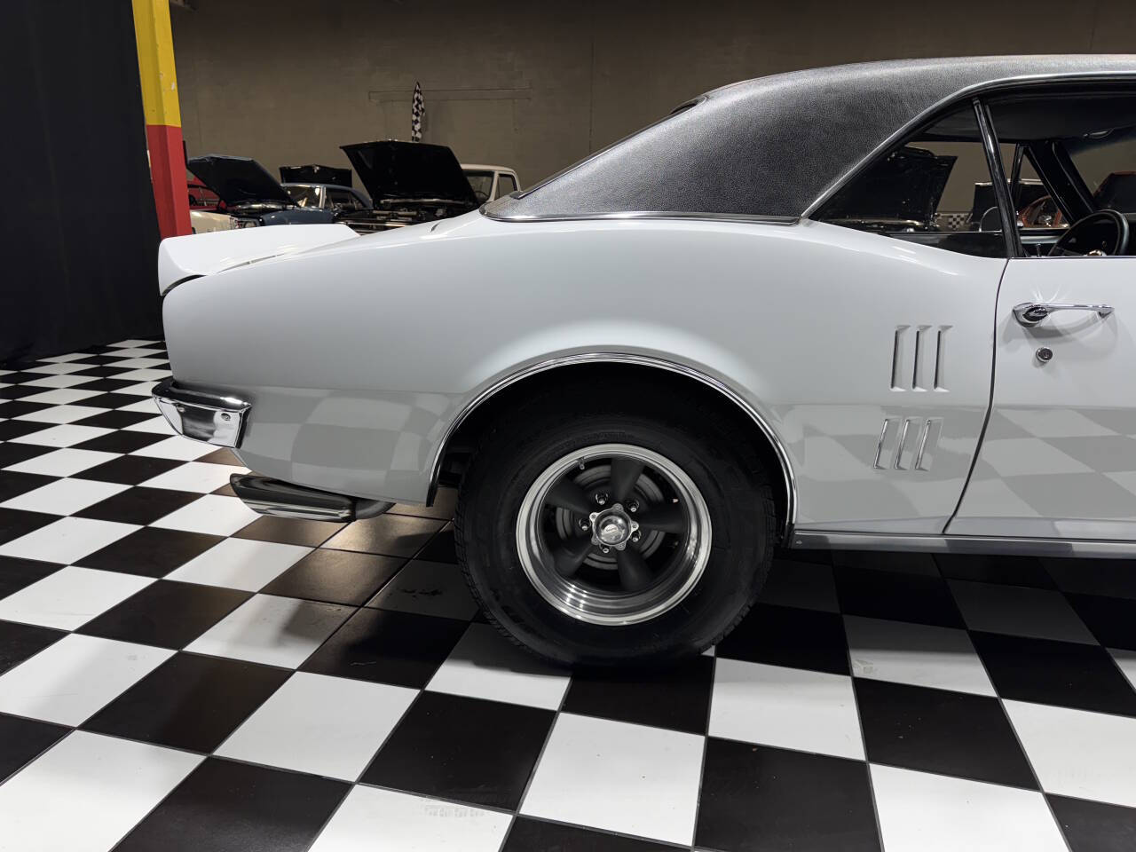 1967 Pontiac Firebird 27