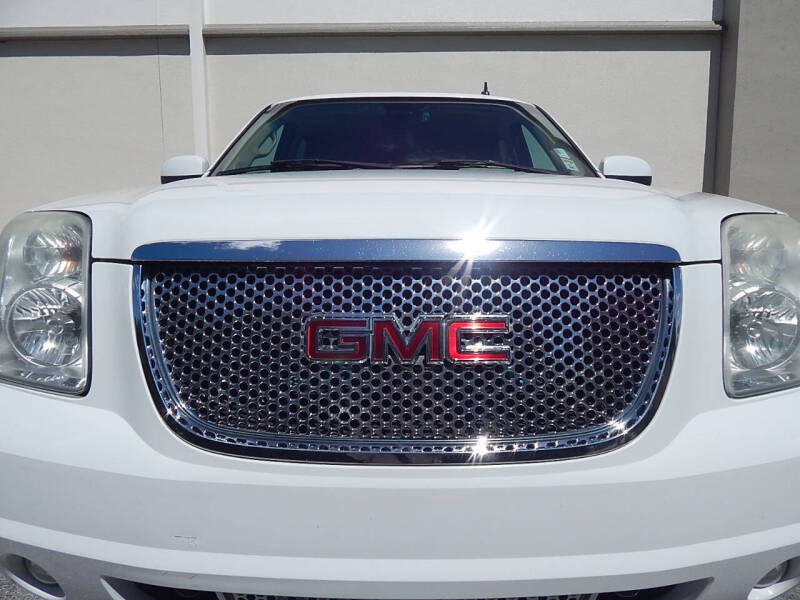 2007 GMC Yukon Denali