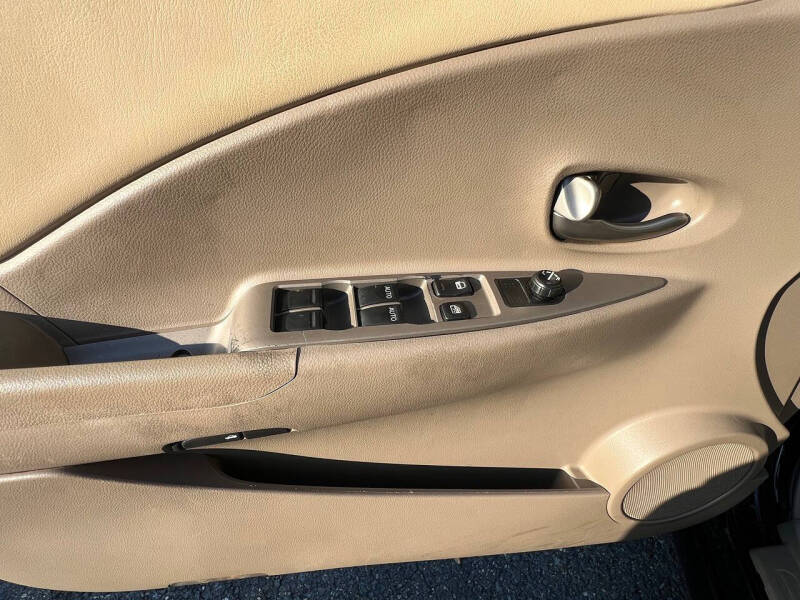 2002 Nissan Altima 3.5 SE