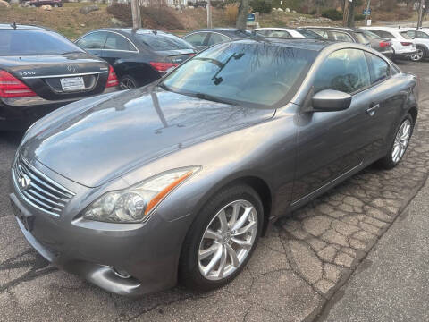 2011 Infiniti G37 Coupe x