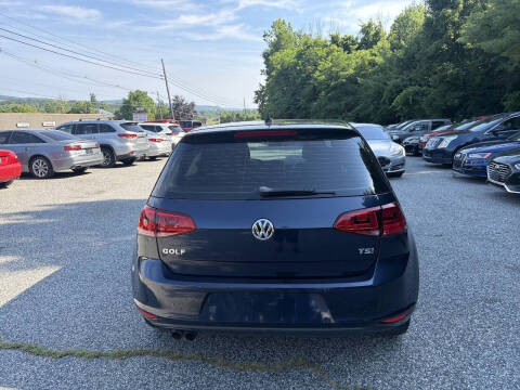 2017 Volkswagen Golf TSI Wolfsburg Edition