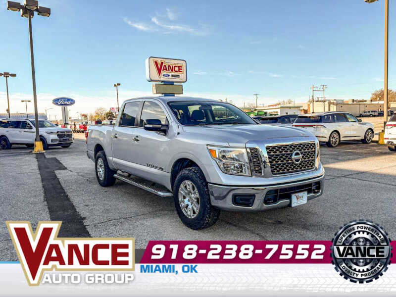 2018 Nissan Titan SV