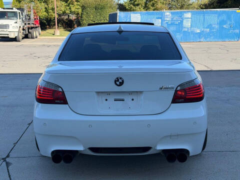 2010 BMW M5
