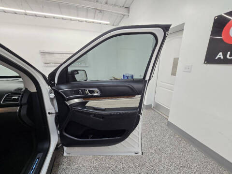 2016 Ford Explorer Platinum