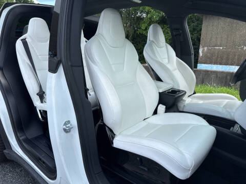 2016 Tesla Model X 90D