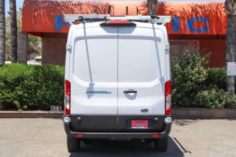 2023 Ford E-Transit