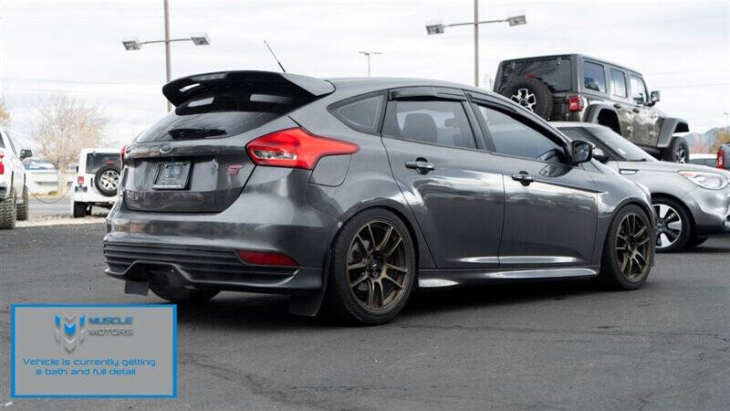 2018 Ford Focus ST