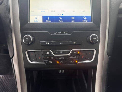 2020 Ford Fusion SEL
