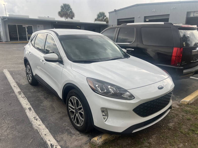 2022 Ford Escape SEL